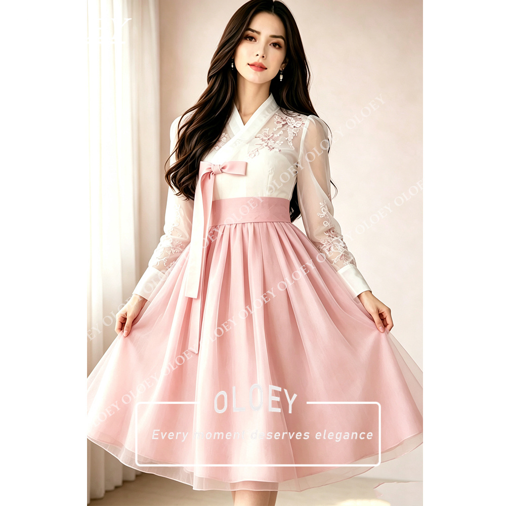 Hanbok Modern Set - OLOEY Modern Pink Appliques Short Hanbok