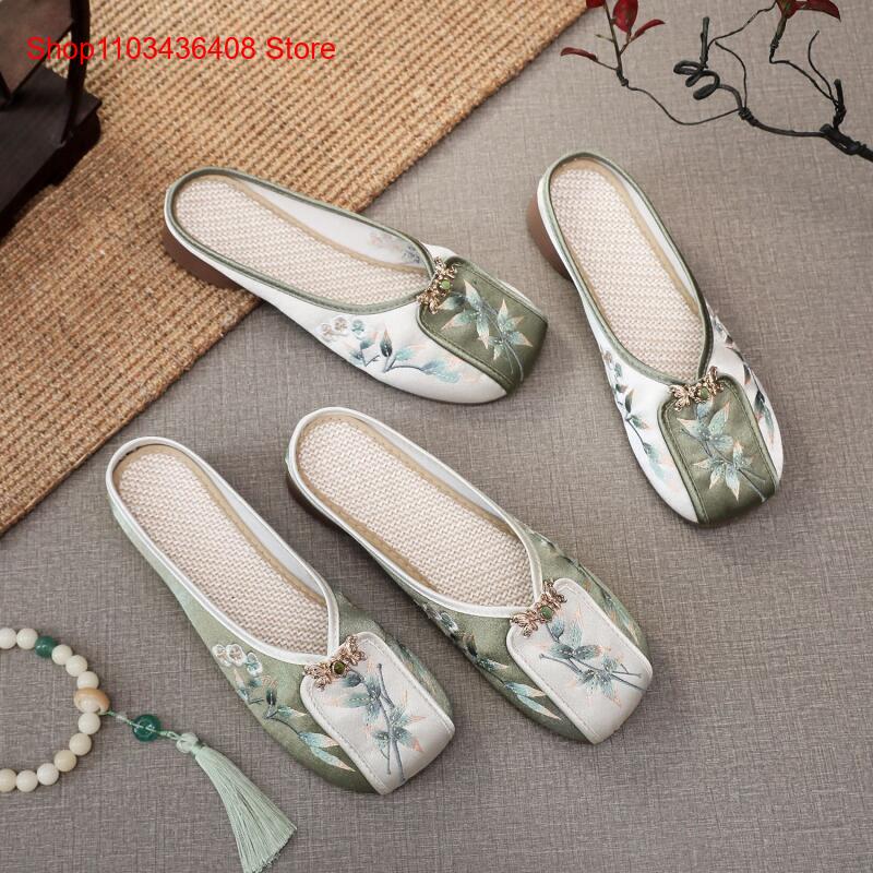 New Embroidered Slippers for H - New Ethnic Fashion ulasan dan harga