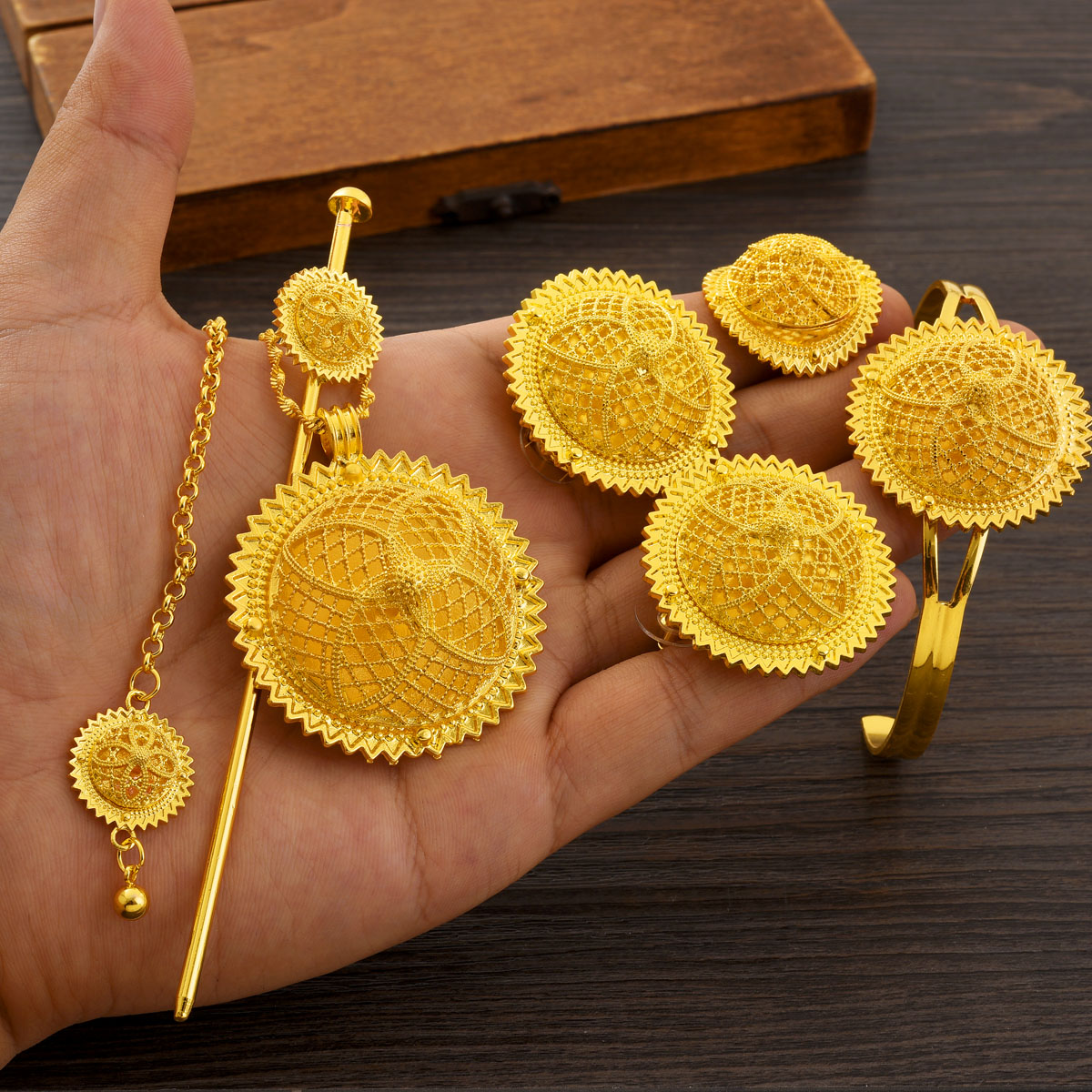 Africa Dubai Golden Color Jewe - Ethnic Fashion Dubai ulasan dan harga